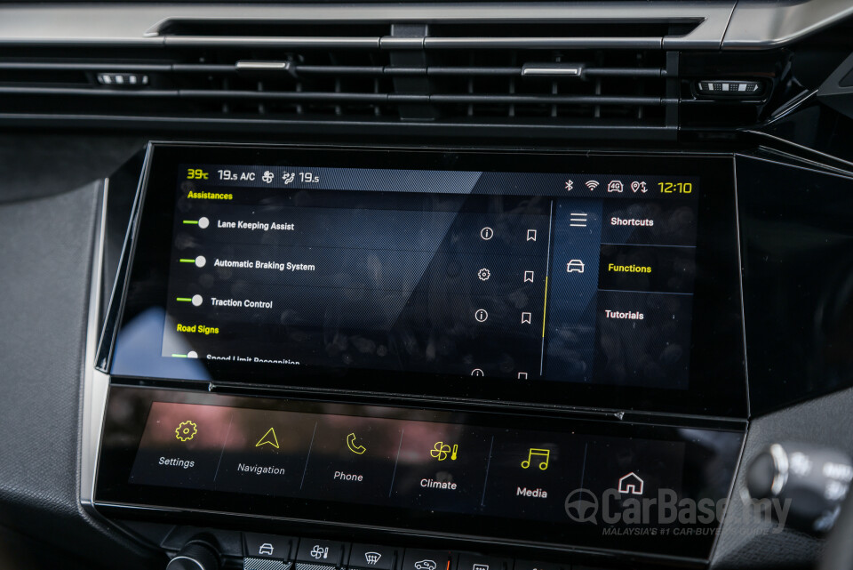 Peugeot 408 P54 (2024) Interior