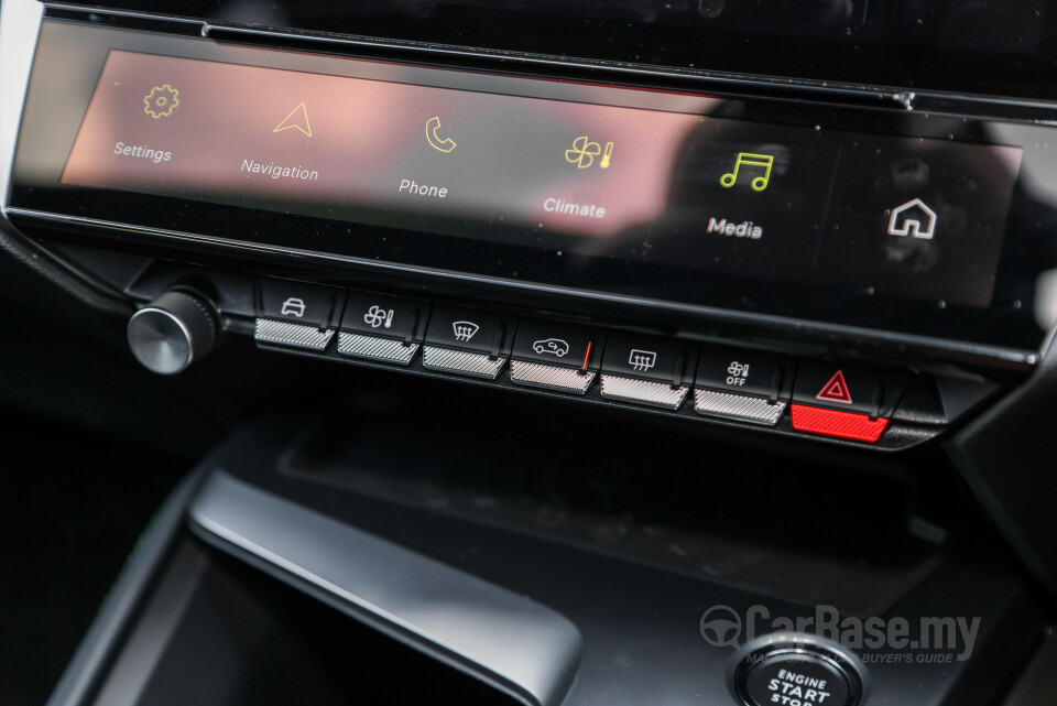 Peugeot 408 P54 (2024) Interior