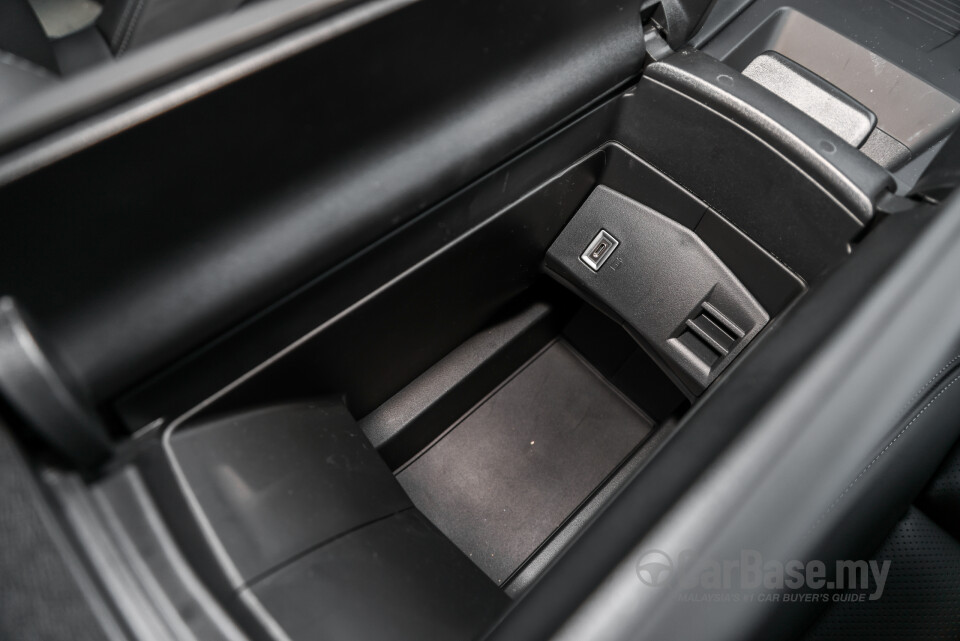 Peugeot 408 P54 (2024) Interior