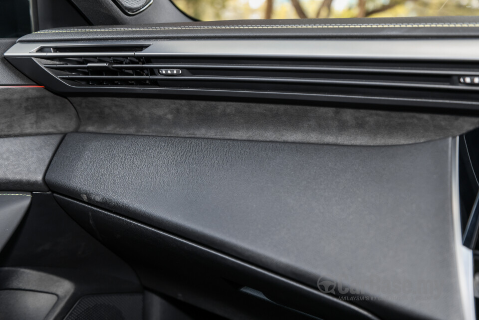 Peugeot 408 P54 (2024) Interior