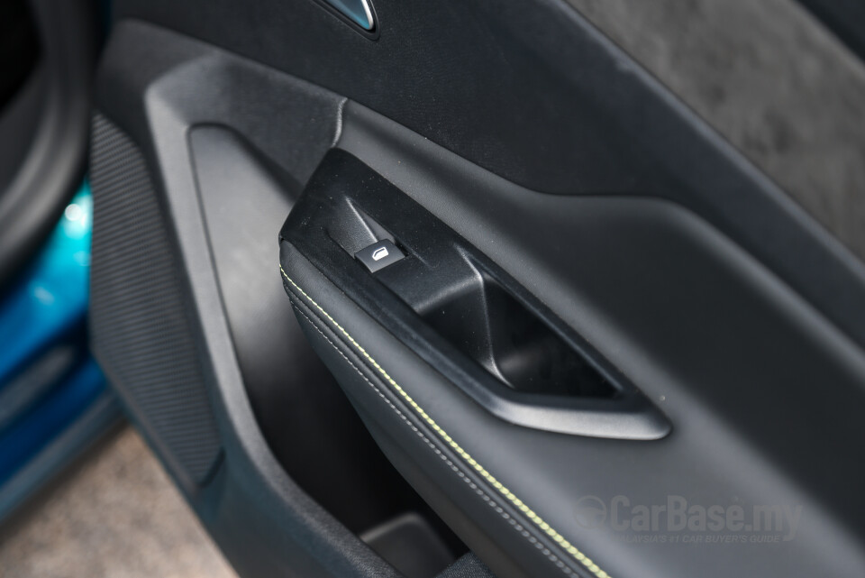 Peugeot 408 P54 (2024) Interior
