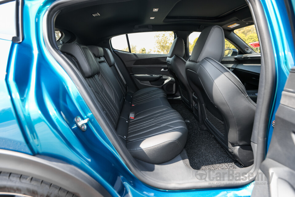 Peugeot 408 P54 (2024) Interior