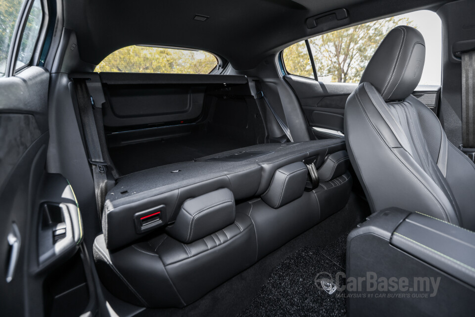 Peugeot 408 P54 (2024) Interior