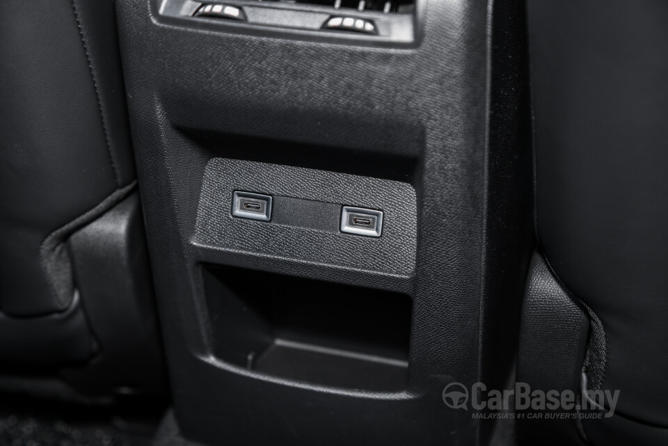 Peugeot 408 P54 (2024) Interior