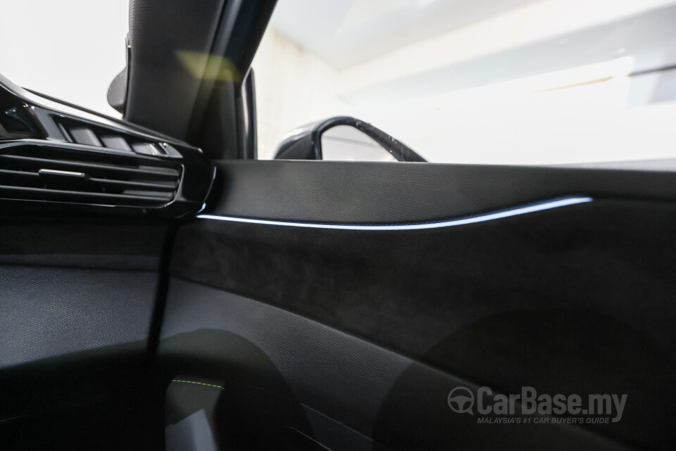 Peugeot 408 P54 (2024) Interior