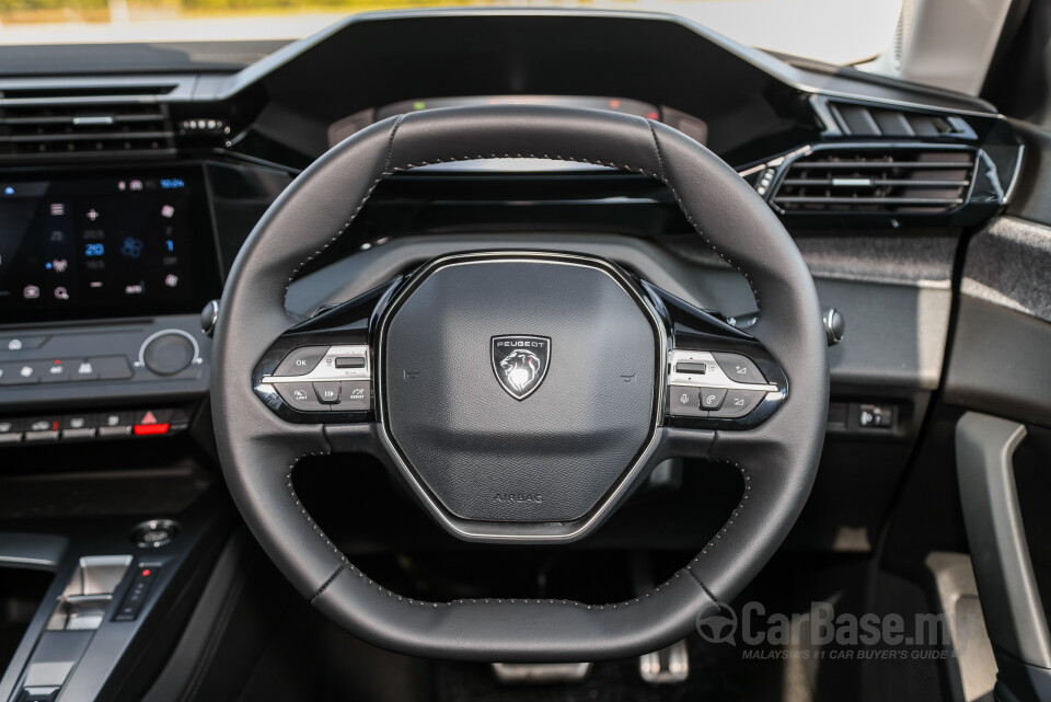 Peugeot 408 P54 (2024) Interior