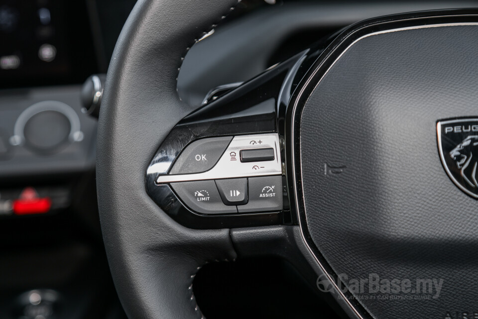 Peugeot 408 P54 (2024) Interior