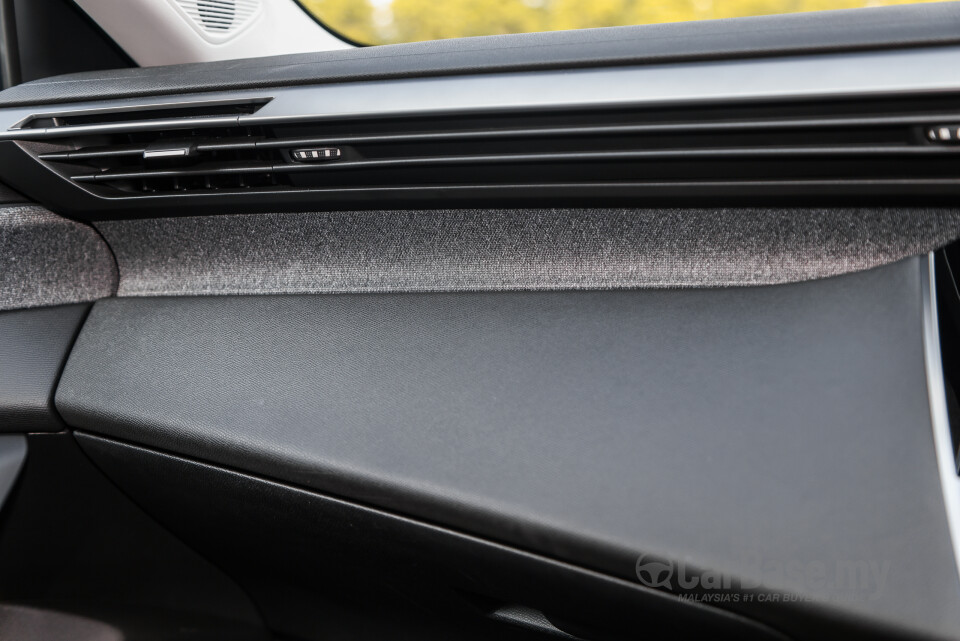 Peugeot 408 P54 (2024) Interior