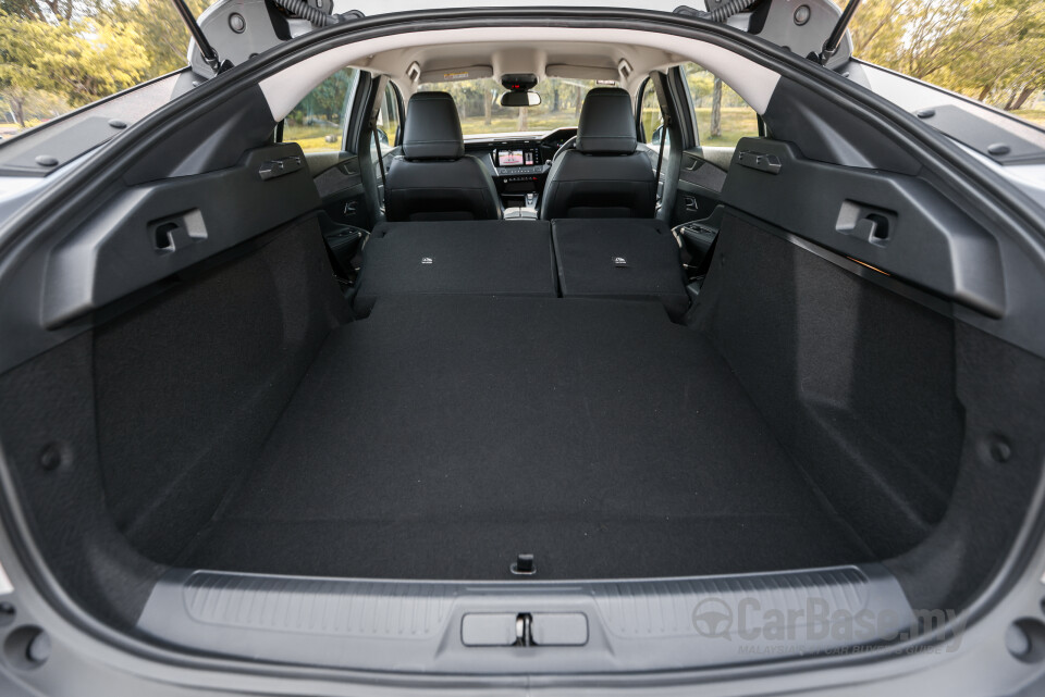 Peugeot 408 P54 (2024) Interior