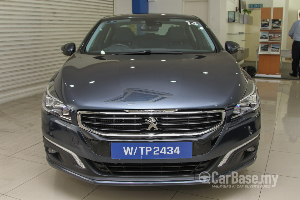 Peugeot 508 Mk1 Facelift (2015) Exterior