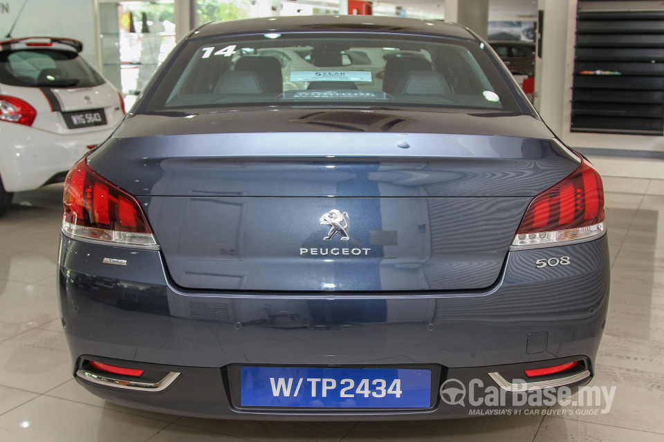 Peugeot 508 Mk1 Facelift (2015) Exterior
