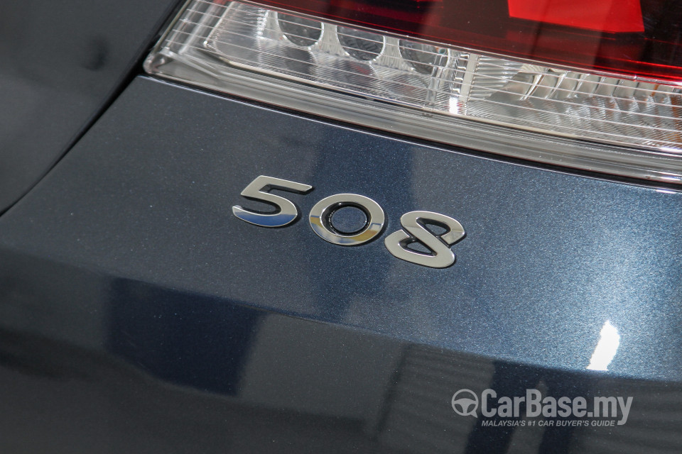 Peugeot 508 Mk1 Facelift (2015) Exterior