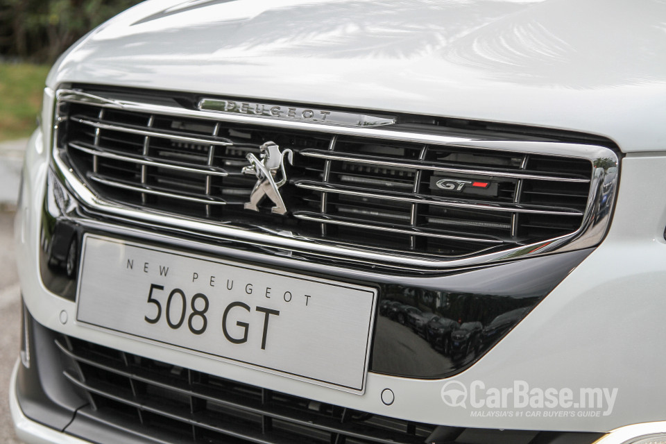 Peugeot 508 Mk1 Facelift (2015) Exterior