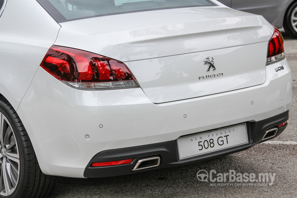Peugeot 508 Mk1 Facelift (2015) Exterior