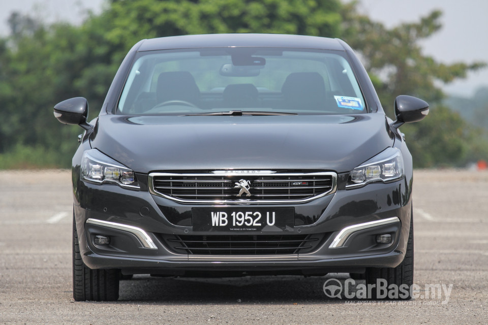 Peugeot 508 Mk1 Facelift (2015) Exterior