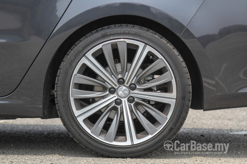 Peugeot 508 Mk1 Facelift (2015) Exterior