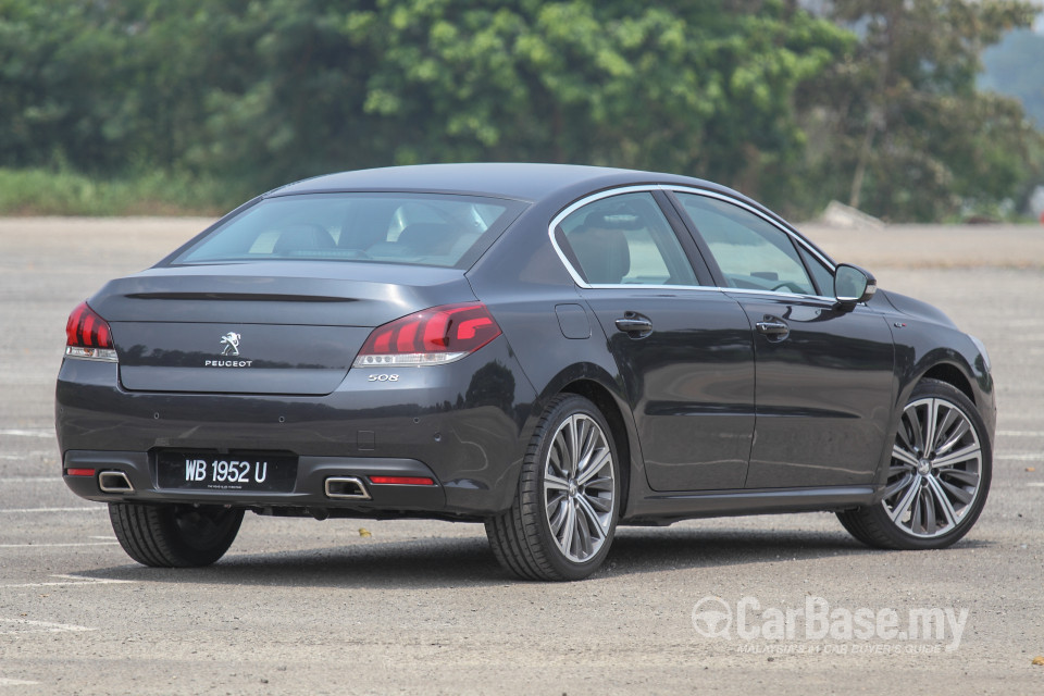 Peugeot 508 Mk1 Facelift (2015) Exterior