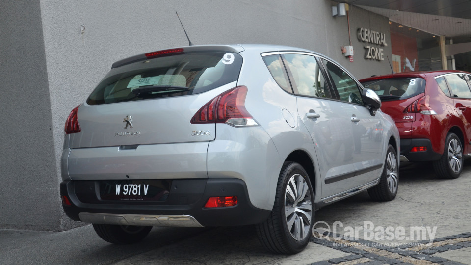 Peugeot 3008 Mk1 Facelift (2014) Exterior