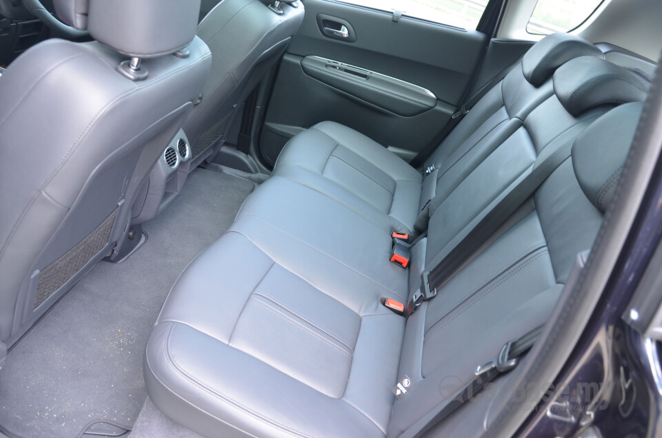 Nissan Navara D23 Facelift (2021) Interior