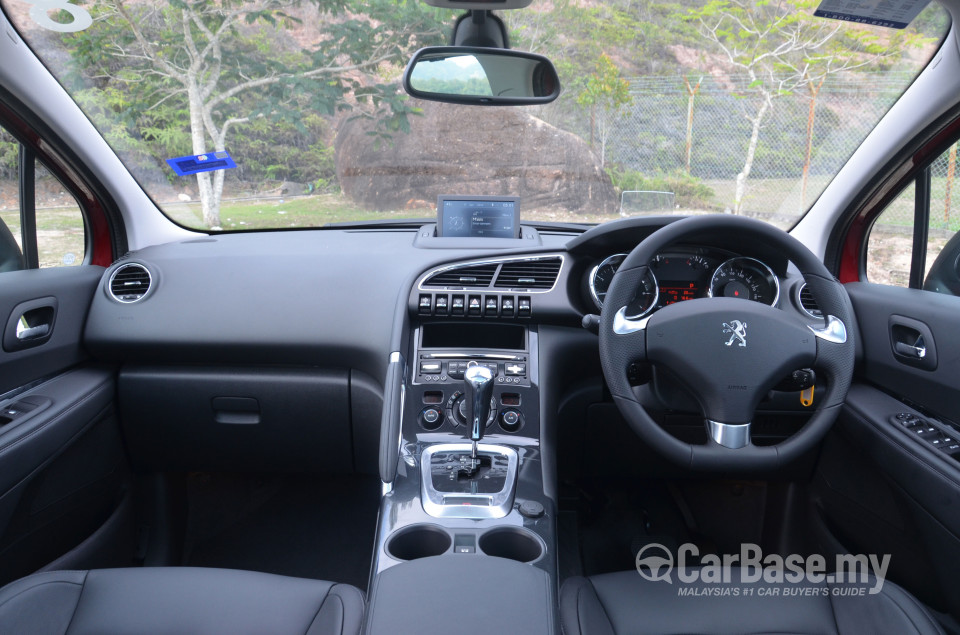 Peugeot 3008 Mk1 Facelift (2014) Interior
