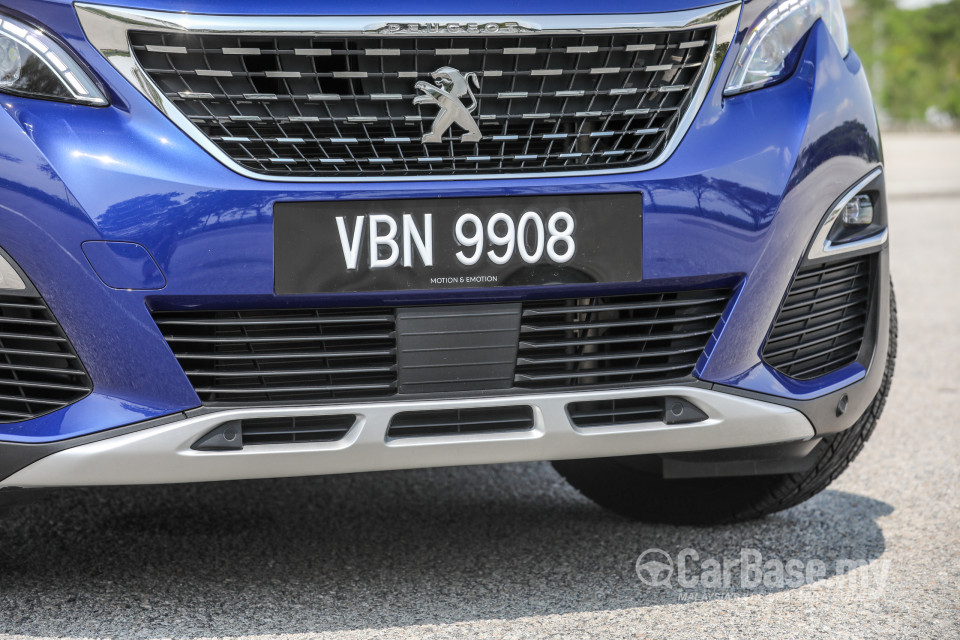 Peugeot 3008 P84 (2017) Exterior