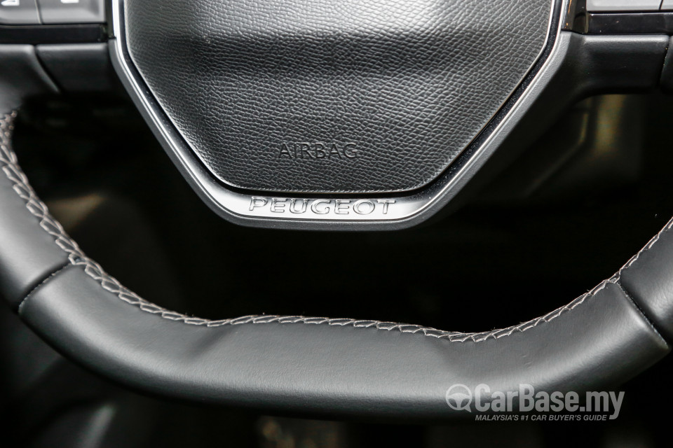 Peugeot 3008 P84 (2017) Interior