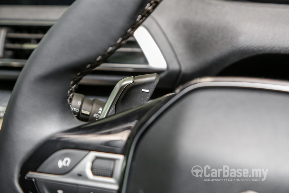 Peugeot 3008 P84 (2017) Interior