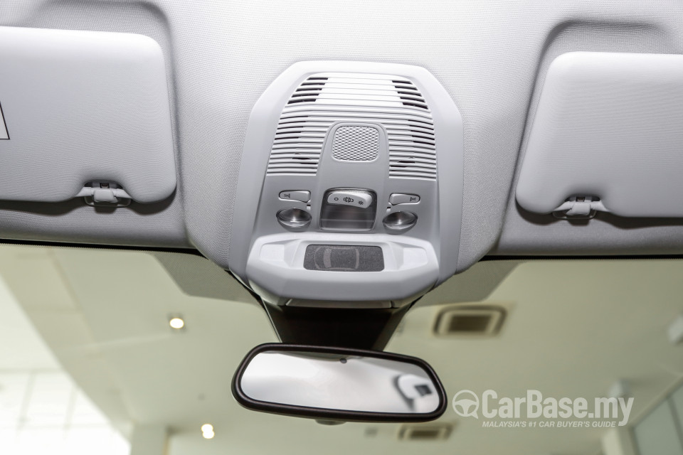 Peugeot 3008 P84 (2017) Interior