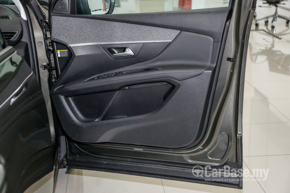 Peugeot 3008 P84 (2017) Interior