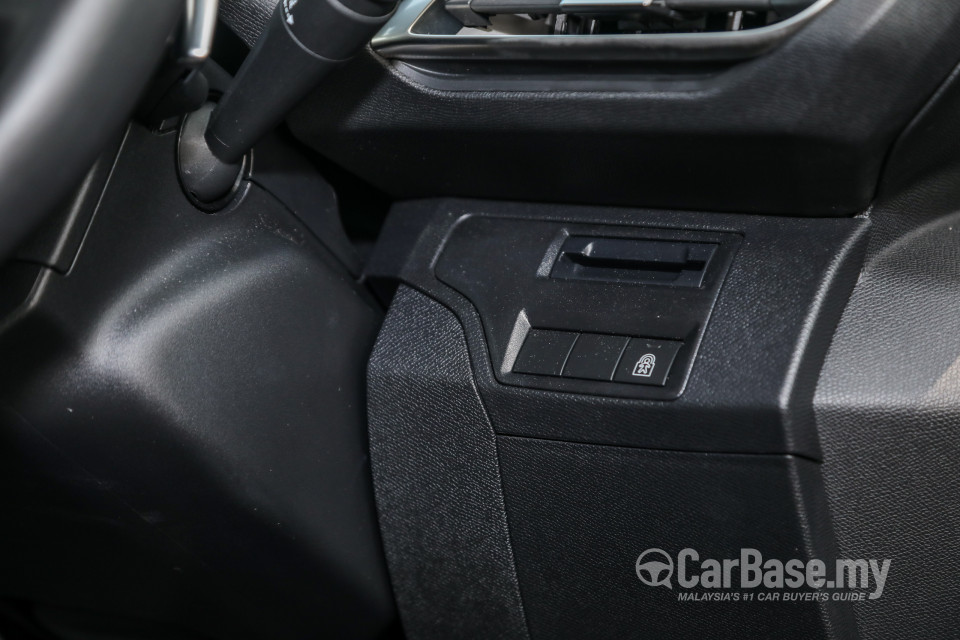 Peugeot 3008 P84 (2017) Interior