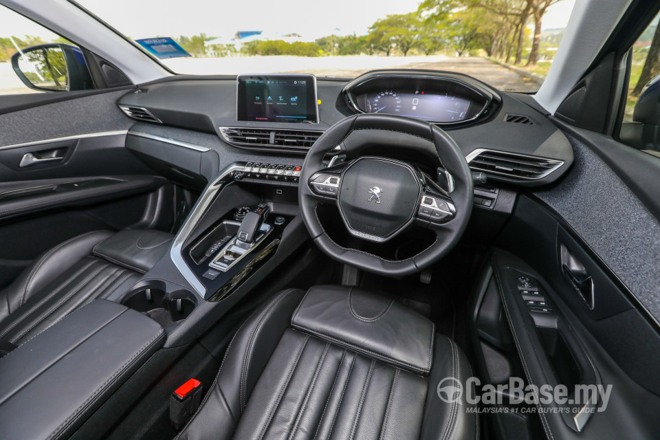 Peugeot 3008 P84 (2017) Interior