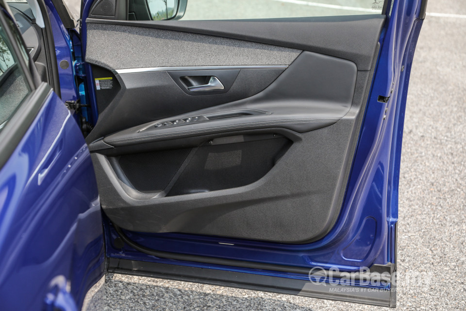 Peugeot 3008 P84 (2017) Interior