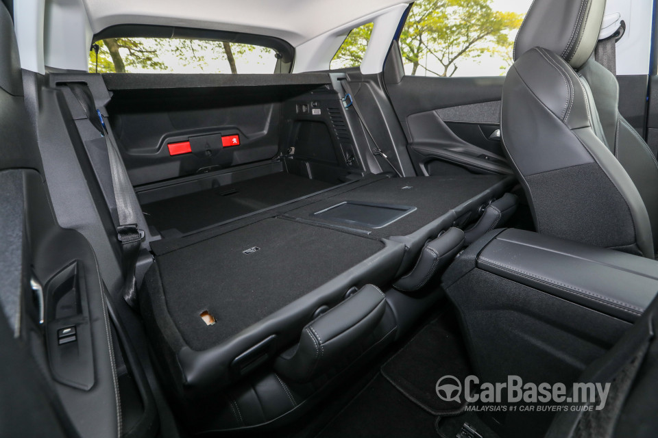 Peugeot 3008 P84 (2017) Interior