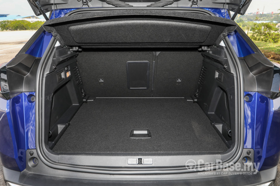 Peugeot 3008 P84 (2017) Interior