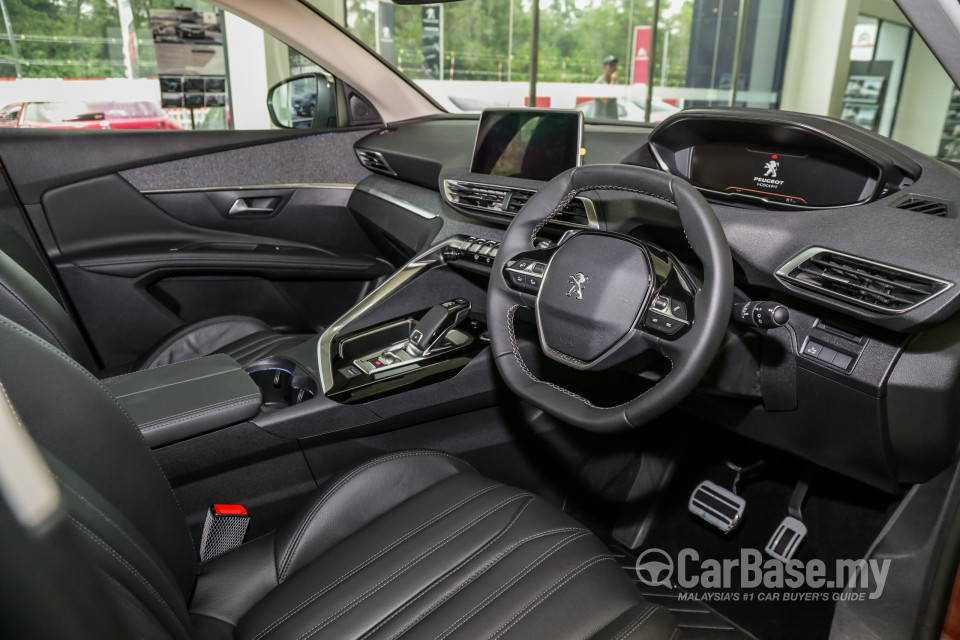 Peugeot 3008 P84 (2017) Interior
