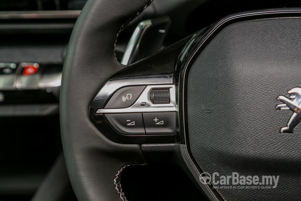 Peugeot 3008 P84 (2017) Interior