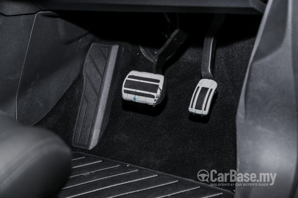 Peugeot 3008 P84 (2017) Interior