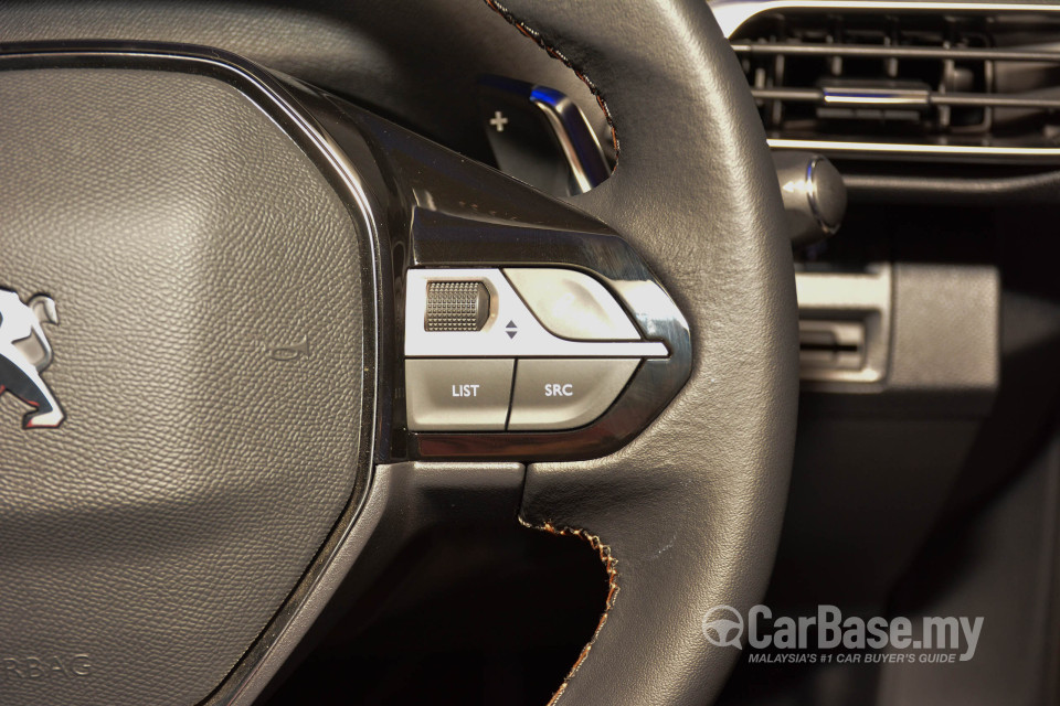 Peugeot 3008 P84 (2017) Interior