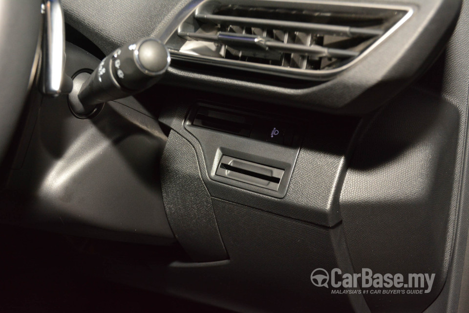 Peugeot 3008 P84 (2017) Interior