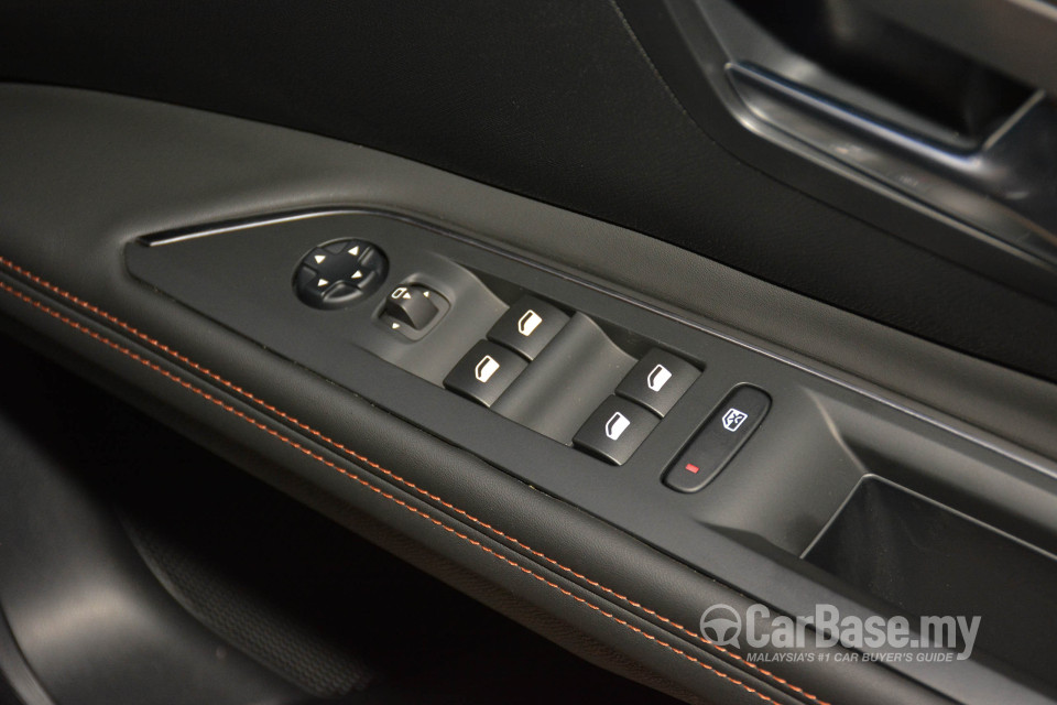 Peugeot 3008 P84 (2017) Interior