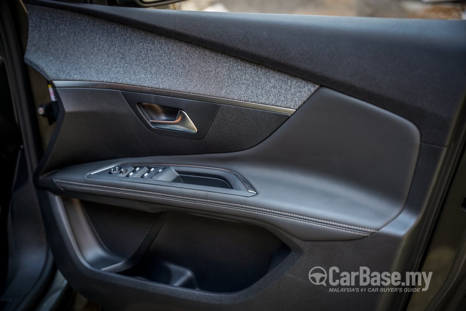 Peugeot 3008 P84 Facelift (2021) Interior