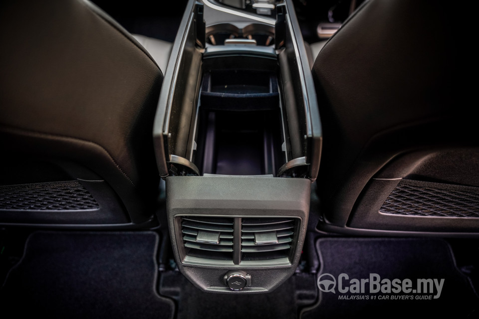 Peugeot 3008 P84 Facelift (2021) Interior