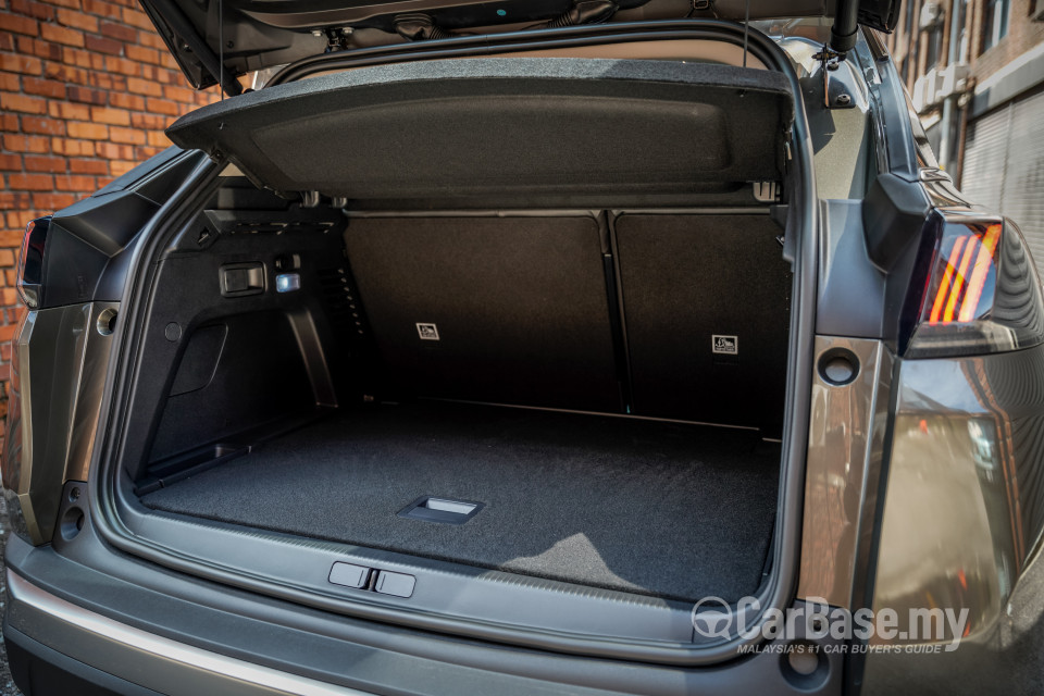 Peugeot 3008 P84 Facelift (2021) Interior
