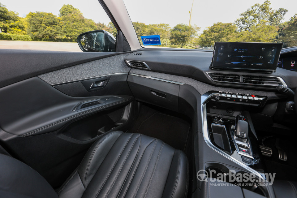 Peugeot 3008 P84 Facelift (2021) Interior