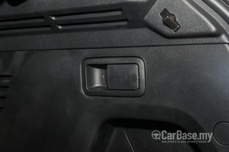 Peugeot 3008 P84 Facelift (2021) Interior