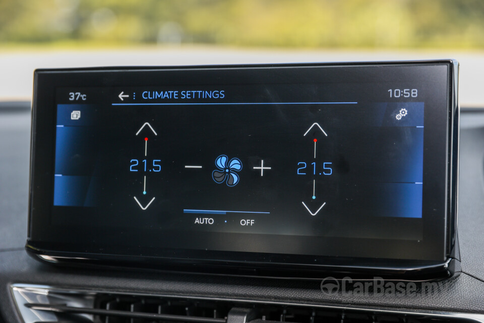 Peugeot 3008 P84 Facelift (2021) Interior