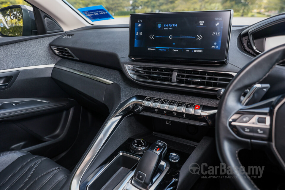 Peugeot 3008 P84 Facelift (2021) Interior