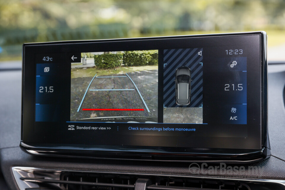 Peugeot 3008 P84 Facelift (2021) Interior