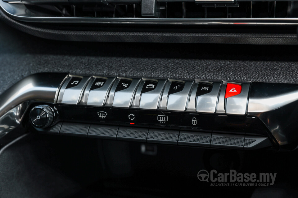 Peugeot 3008 P84 Facelift (2021) Interior