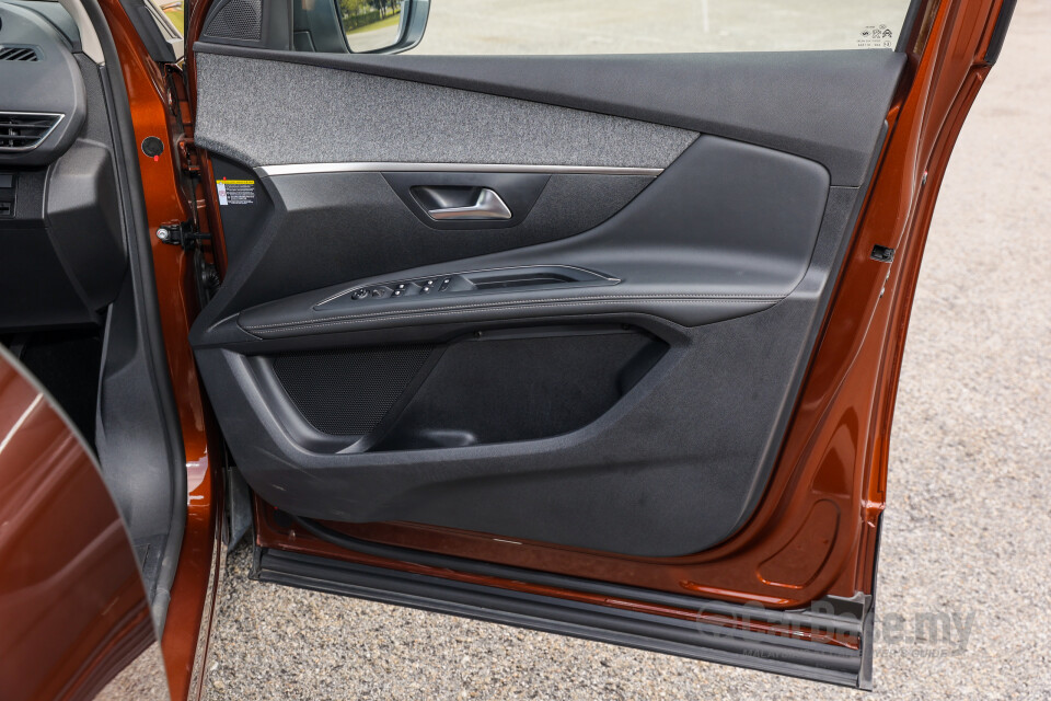 Peugeot 3008 P84 Facelift (2021) Interior